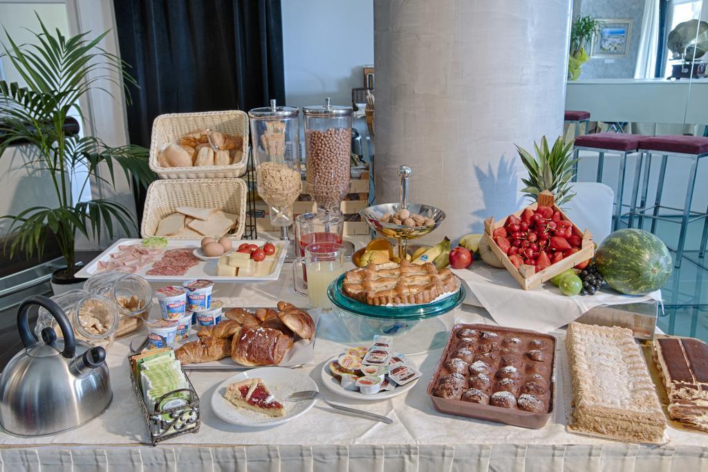 Locanda San Biagio Misano Adriatico Ngoại thất bức ảnh