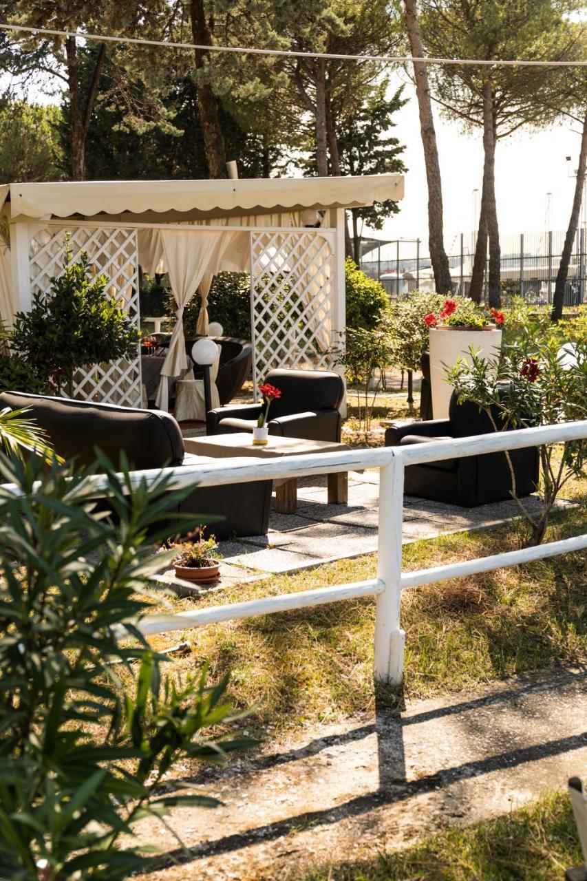 Locanda San Biagio Misano Adriatico Ngoại thất bức ảnh